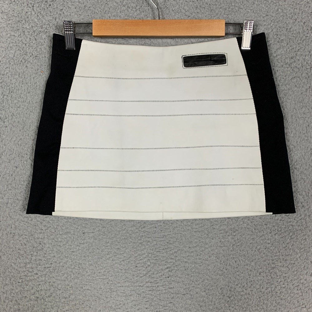Doma Leather Mini Skirt Size Small‎ White/Black Colorblock High Waisted Genuine